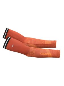 1904061-488533_Core20Subz20Arm20Warmer_Front