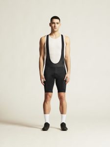 1907157-999000_Core20Essence20Bib20Shorts20M_closeup1
