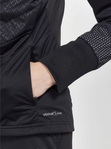 1907773-999999_ADV20Nordic20Training20Jacket20W_Closeup4