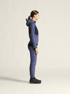 1907846-388396_ADV20Pursuit20Thermal20Jacket20W_closeup2