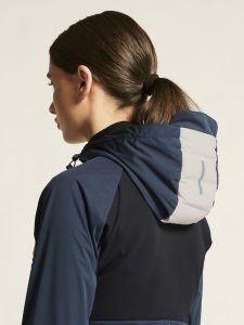 1907846-396905_ADV20Pursuit20Thermal20Jacket20W_closeup6