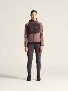 1907846-473499_ADV20Pursuit20Thermal20Jacket20W_closeup1