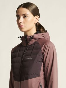 1907846-473499_ADV20Pursuit20Thermal20Jacket20W_closeup5