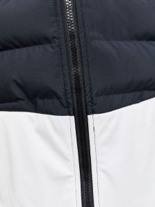 1907846-999914_Pursuit20Thermal20Jacket20W_Closeup4
