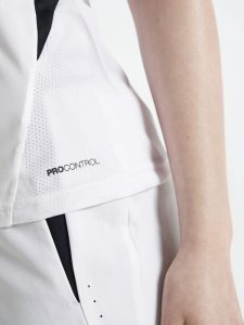 1908235-900999_Pro20Control20Impact20Singlet20W_Closeup5
