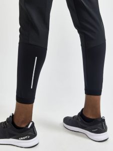 1908725-999000_ADV20Essence20Training20Pants_Closeup3