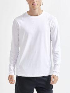 1908754-900000_ADV20Essence20LS20Tee_Closeup1