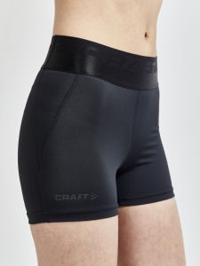 1908773-999000_Core20Essence20Hot20Pants_Closeup3
