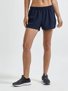 1908781-396000_ADV20Essence202-Inch20Stretch20Shorts_Closeup1