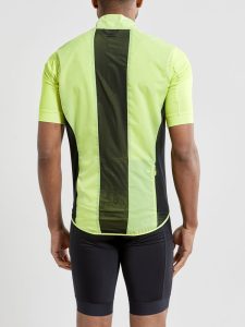 1908814-851000_Essence20Light20Wind20Vest_Closeup2
