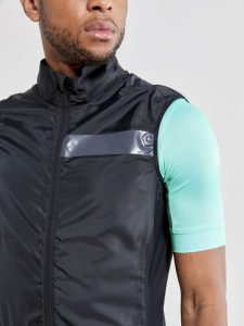1908814_999000_Essence20Light20Wind20Vest_C4