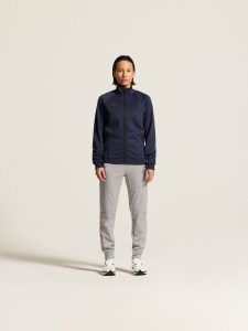 1909135-390000_ADV20Unify20Jacket20W_closeup1