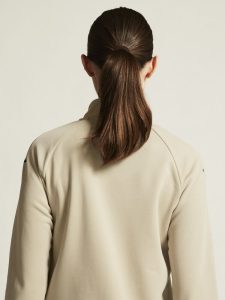 1909135-608000_ADV20Unify20Jacket20W_closeup6