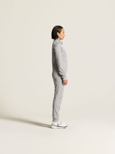 1909135-950000_ADV20Unify20Jacket20W_closeup2