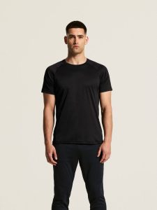 1909136-999000_ADV20Unify20Pants20M_closeup5