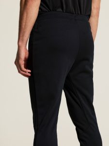1909136-999000_ADV20Unify20Pants20M_closeup9