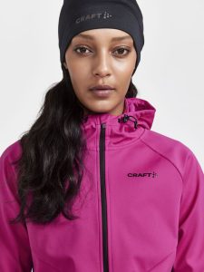 1909567-486000_Core20Glide20Hood20Jacket20W_Closeup3
