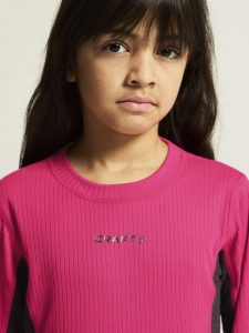 1909713-738499_CORE20Dry20Baselayer20Set20Jr_closeup4