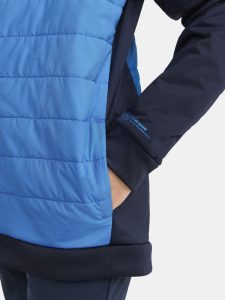 1909808-396355_ADV20Insulate20XC20Hood20Jacket20Jr_Closeup3