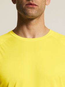 1909878-505000_Core20Unify20Training20Tee20M_closeup7