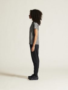 1909984-998000_ADV20Essence20SS20Tee20W_closeup4
