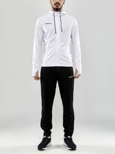 1910157-900000_Evolve20Hood20Jacket20M_Closeup4