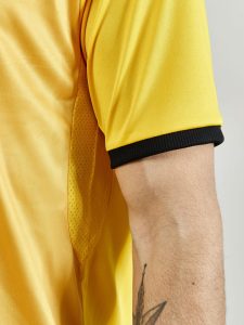 1910178-552999_Progress202.020Graphic20Jersey20M_Closeup5