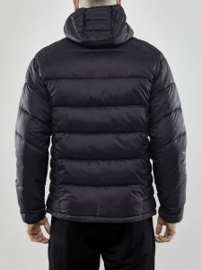 1910390-985000_CORE20Explore20Isolate20Jacket20M_Closeup3