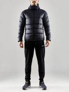 1910390-999000_Core20Explore20Isolate20Jacket20M_Closeup4