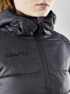 1910391-985000_CORE20Explore20Isolate20Jacket20W_Closeup5