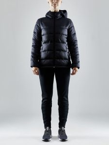 1910391-999000_Core20Explore20Isolate20Jacket20W_Closeup4