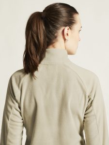 1910397-608000_ADV20Explore20Fleece20Midlayer20W_closeup6