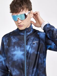 1910410-379007_PRO20Hypervent20Jacket20M_Closeup3