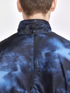 1910410-379007_PRO20Hypervent20Jacket20M_Closeup4