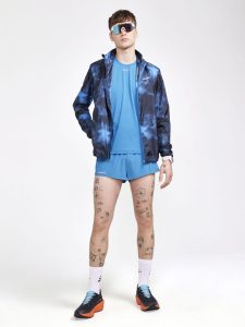 1910410-379007_PRO20Hypervent20Jacket20M_Closeup7
