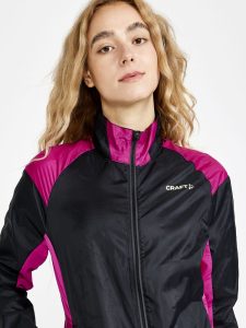 1910427-999486_PRO20Hypervent20Jacket20W_Closeup3