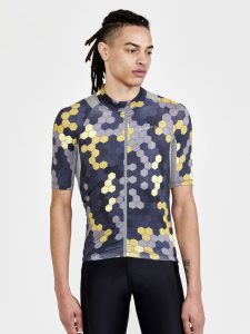 1910521-007541_Adv20Endur20Graphic20Jersey20M_Closeup1