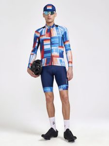 1910521-396007_Adv20Endur20Graphic20Jersey20M_Closeup7