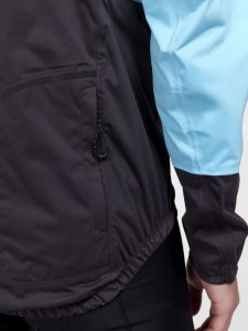 1910525-327992_Adv20Endur20Hydro20Jacket20M_Closeup3