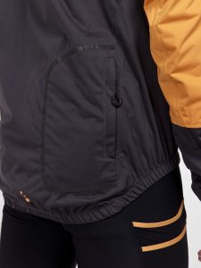 1910525-574992_Adv20Endur20Hydro20Jacket20M_Closeup4