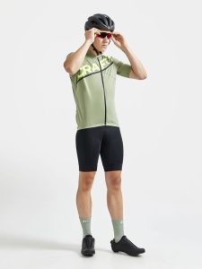 1910530-999000_Core20Endur20Shorts20M_Closeup4
