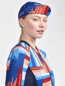 1910554-396007_Adv20Endur20Graphic20Jersey20W_Closeup3