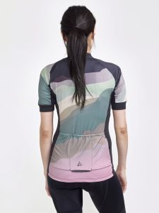 1910554-743007_Adv20Endur20Graphic20Jersey20W_Closeup2