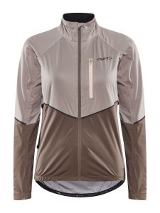 1910559-230244_Adv20Endur20Hydro20Jacket20W_Front