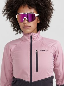 1910559-743992_Adv20Endur20Hydro20Jacket20W_Closeup3