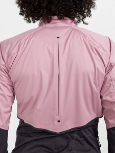 1910559-743992_Adv20Endur20Hydro20Jacket20W_Closeup4