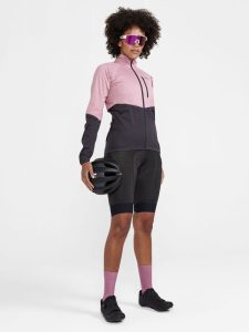1910559-743992_Adv20Endur20Hydro20Jacket20W_Closeup7