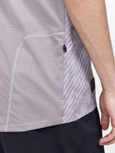 1910568-954000_Adv20Offroad20XT20SS20Jersey20M_Closeup3