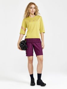 1910583-542435_Core20Offroad20XT20SS20Jersey20W_Closeup5