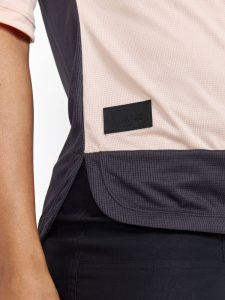 1910583-758992_Core20Offroad20XT20SS20Jersey20W_Closeup4